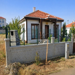 Tek Katlı Müstakil Ev